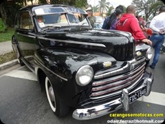 IV Encontro de Carros Antigos e Especiais de Guarulhos/SP