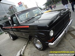 IV Encontro de Carros Antigos e Especiais de Guarulhos/SP