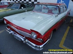 Ford Fairlane