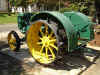 johndeere03.jpg (40594 bytes)